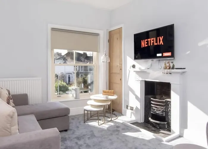 Station View アパート *