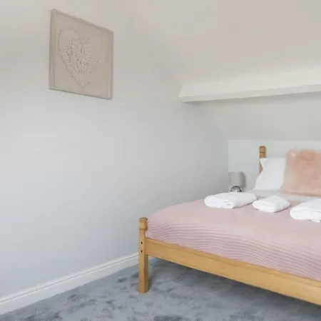 Station View Apartment York